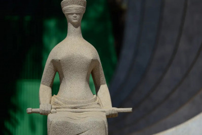 STF retoma julgamento sobre responsabilidade de redes sociais por conteúdos publicados