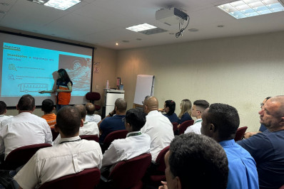 Rodoviários recebem atualização dos protocolos de inundação em Petrópolis