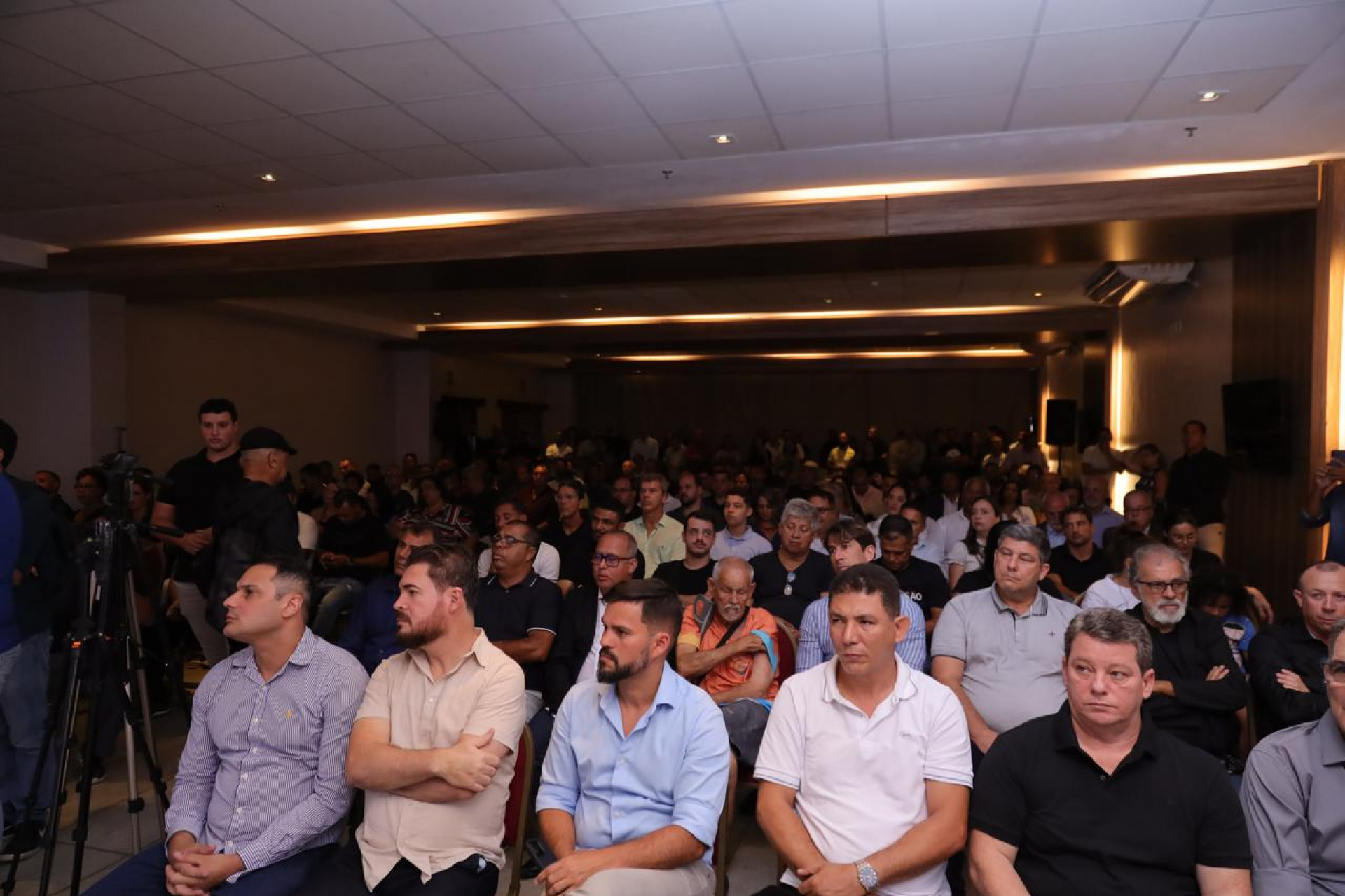 Coletiva de imprensa reuniu vereadores e prováveis secretários do governo Serginho - Divulgação