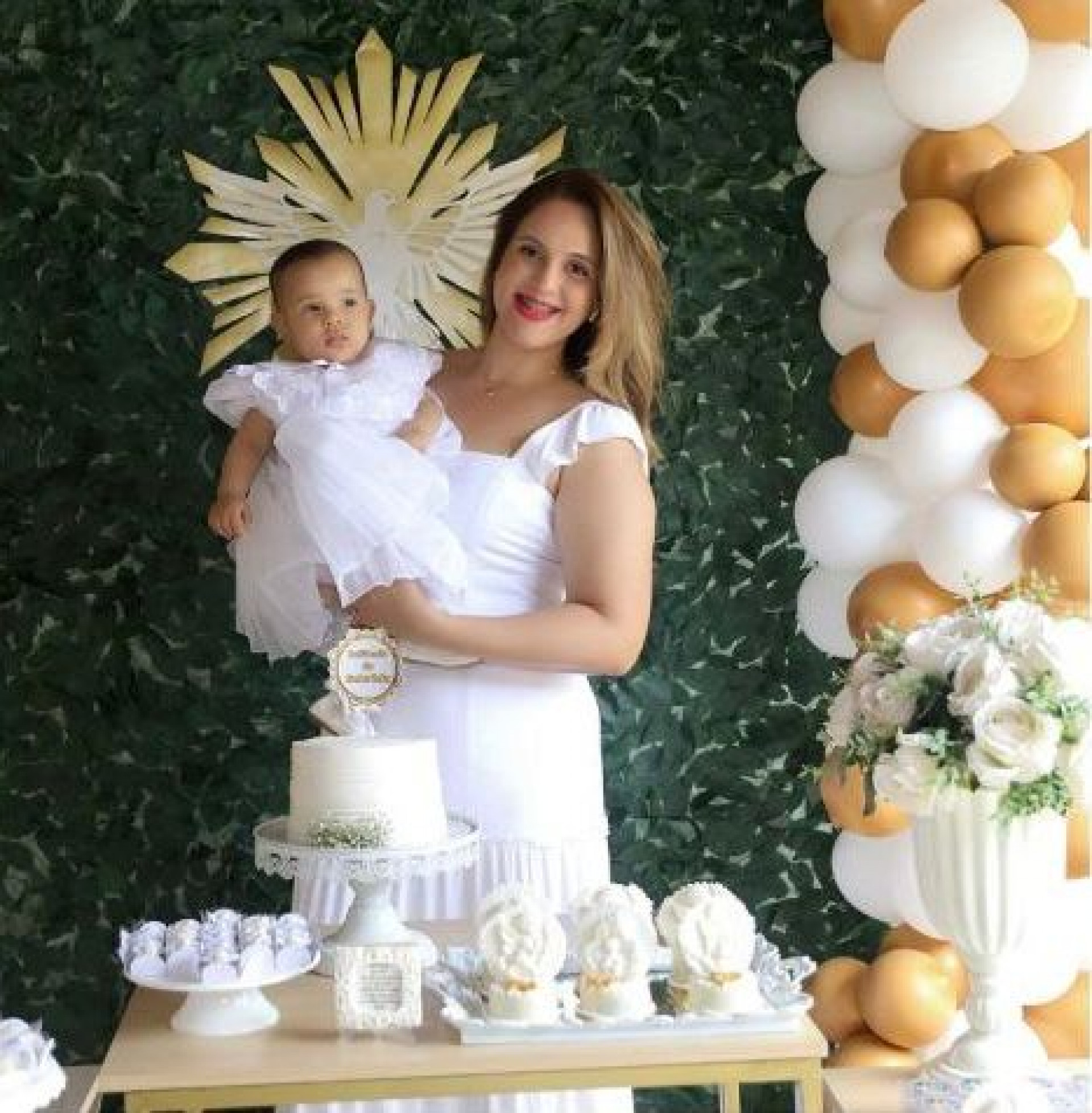 Batizado da filha Gabriella - Divulgfação