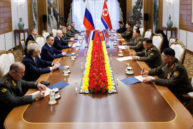 Acordo de defesa mútua entre Rússia e Coreia do Norte entra em vigor