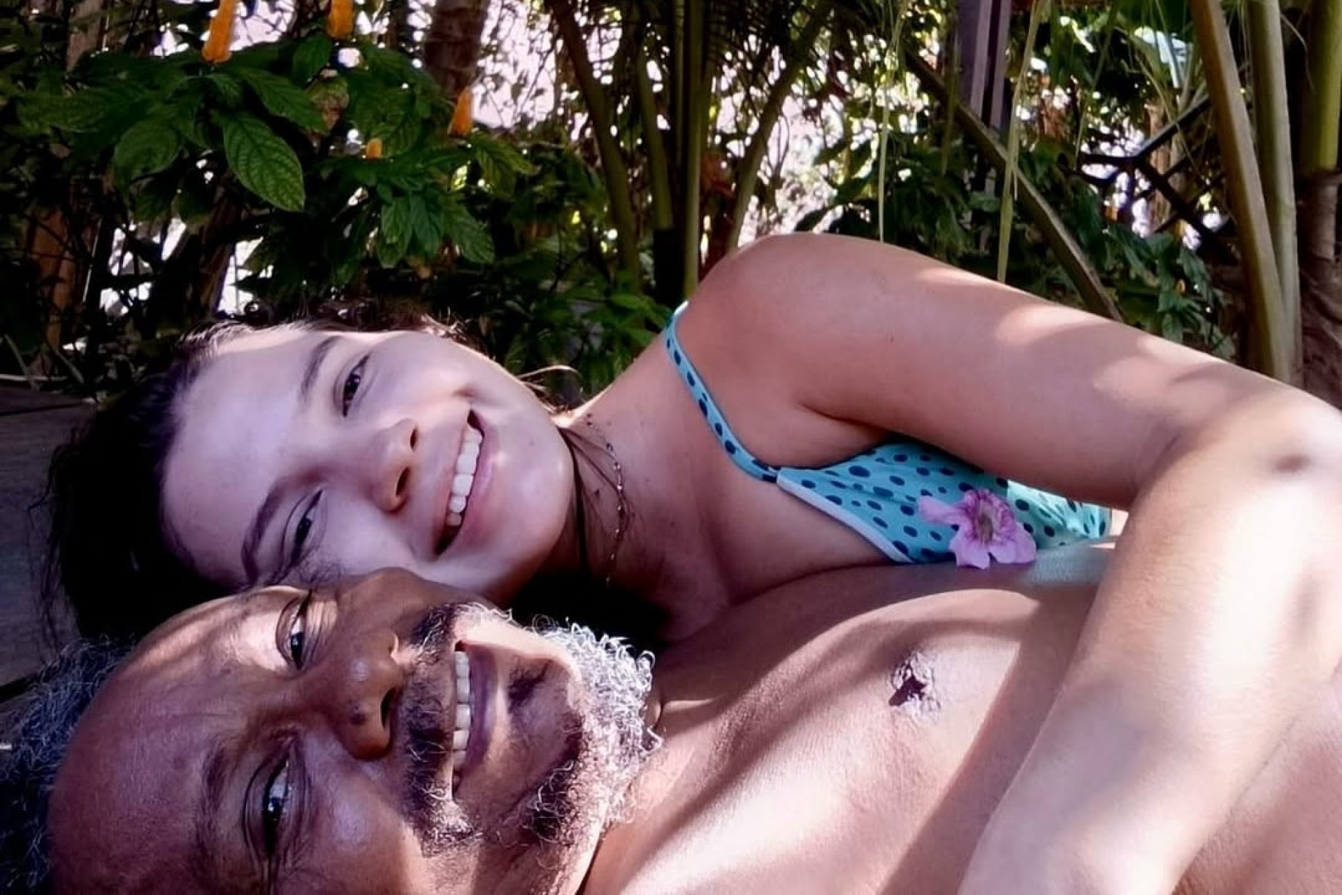 Chico César e a namorada Larissa Furtado
 - Reprodução / Instagram 