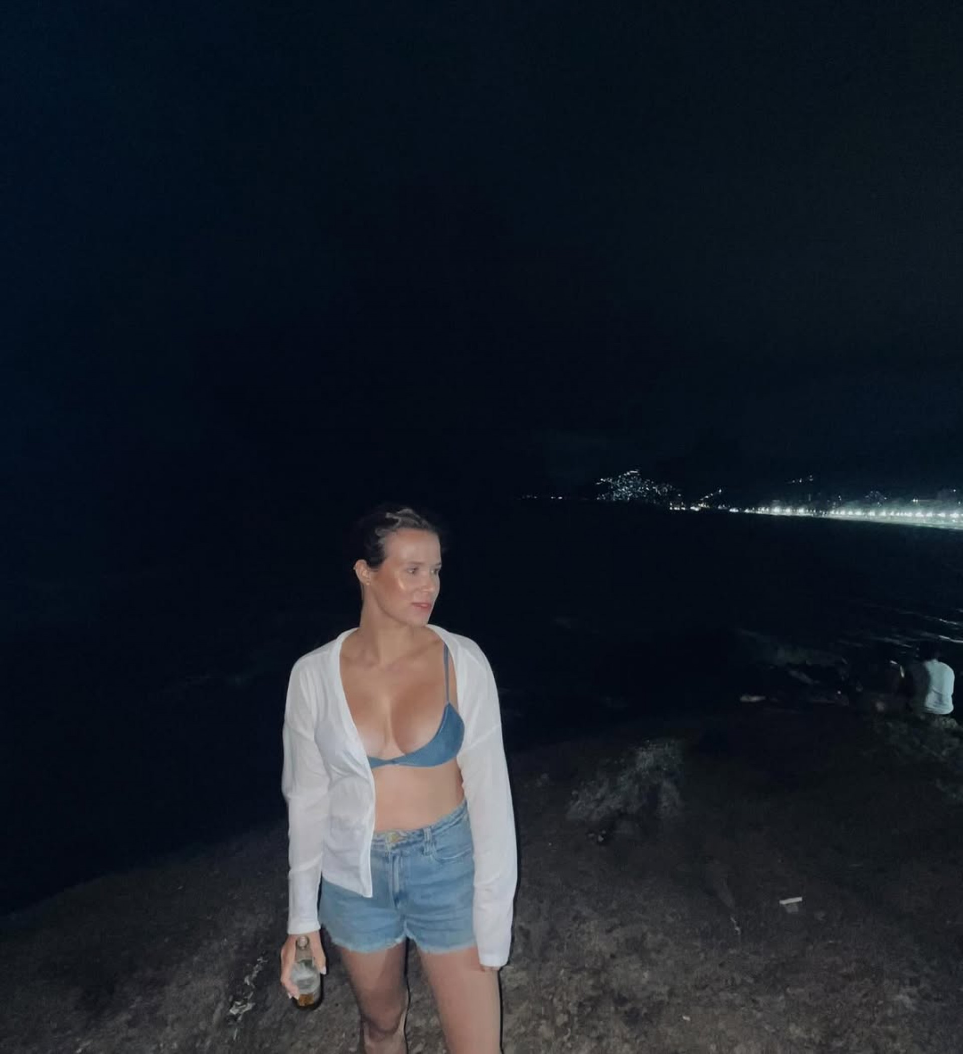 Jeniffer Castro ganhou milhares de seguidores depois de polêmica sobre lugar de avião - Reprodução / Instagram