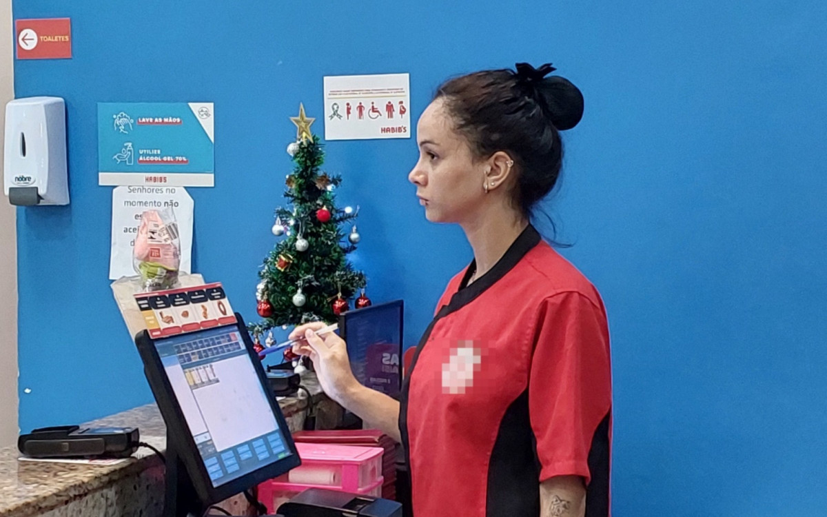 Elayne Cristyne não acredita nas políticas públicas do governo