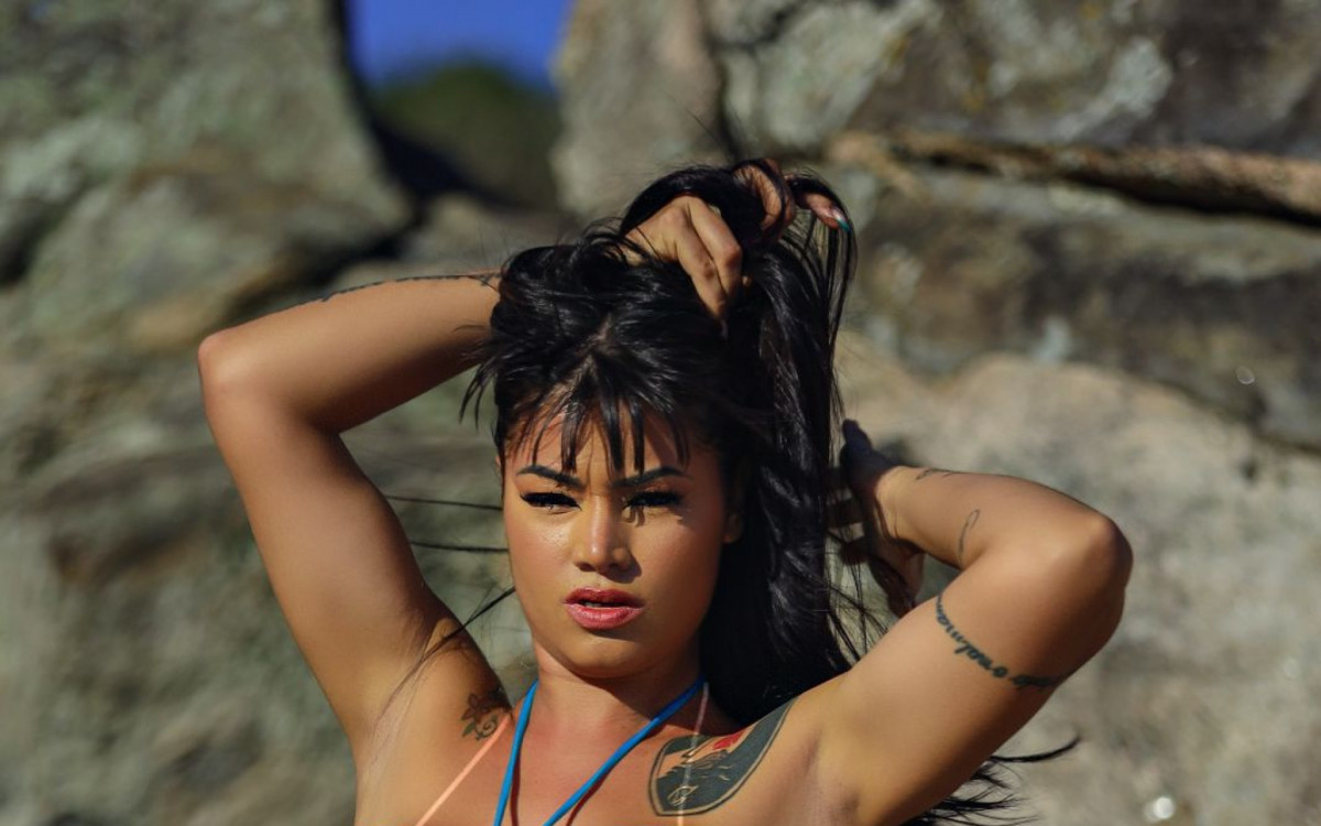 Bia Fernandes &eacute; musa do Vasco