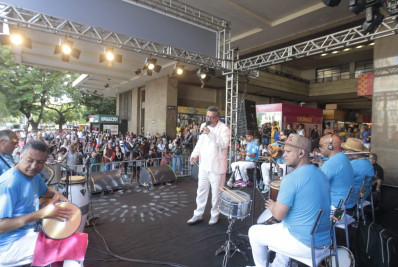 Em sua 29ª edição, Trem do Samba agita amantes do gênero musical na Central do Brasil