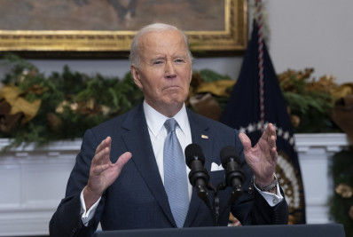 Biden suspende penas de morte de 37 condenados