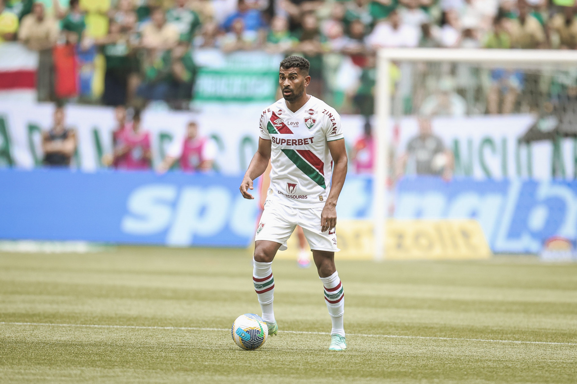 Thiago Santos, do Fluminense, no jogo contra o Palmeiras - Marcelo Gonçalves/Fluminense FC