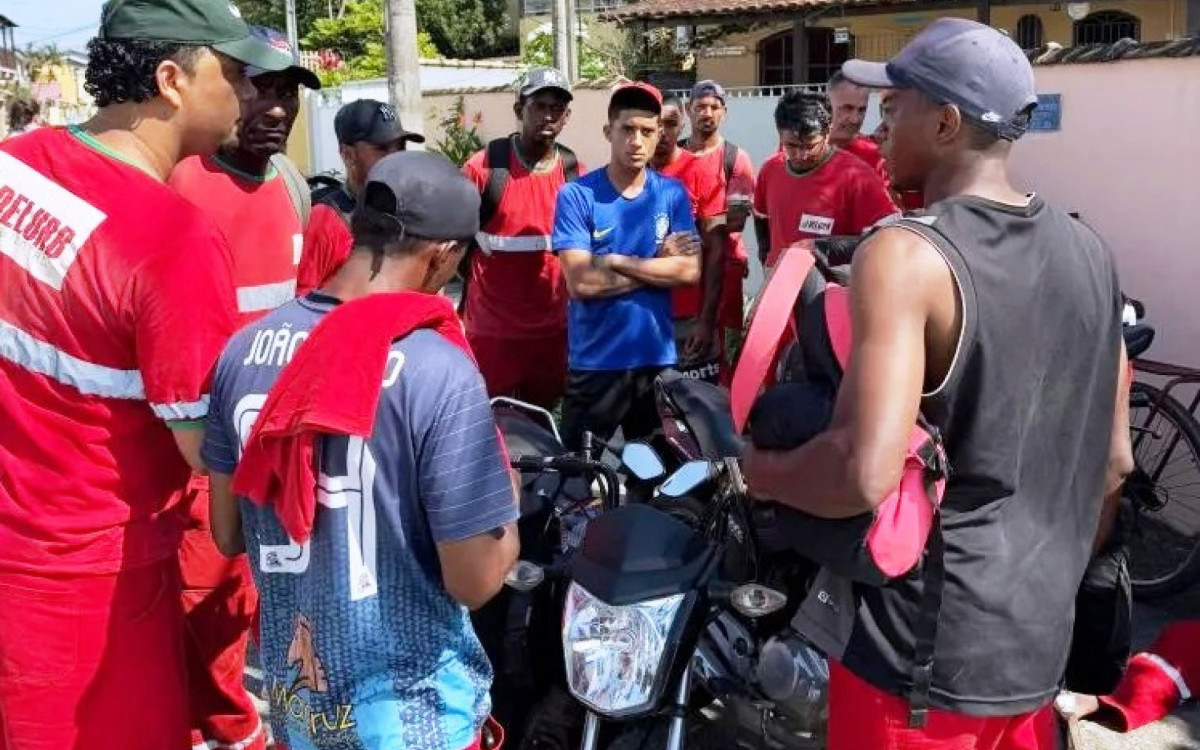 Trabalhadores afirmam que continuarão parados até que sejam atendidas as reivindicações por melhores condições de trabalho