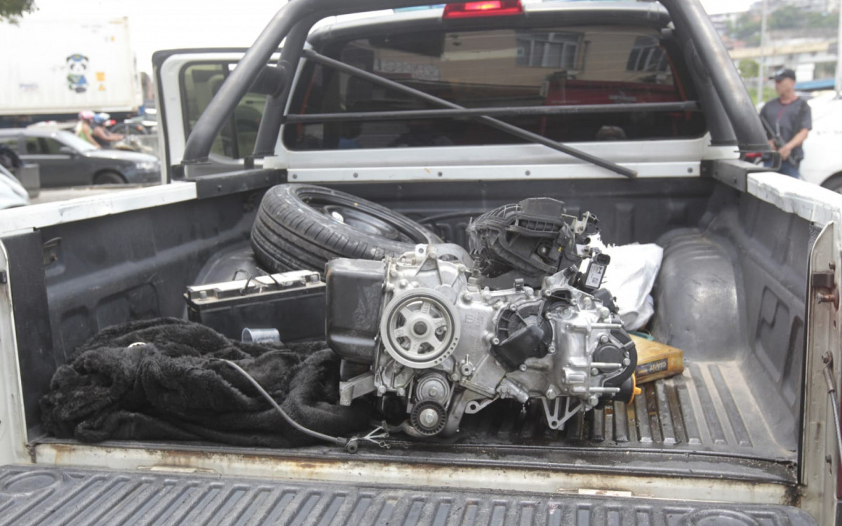 Motor recuperado durante operação no Complexo da Maré