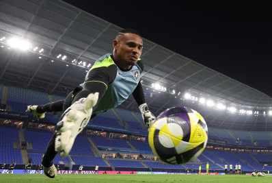 Botafogo encaminha renovação com o goleiro John até 2028