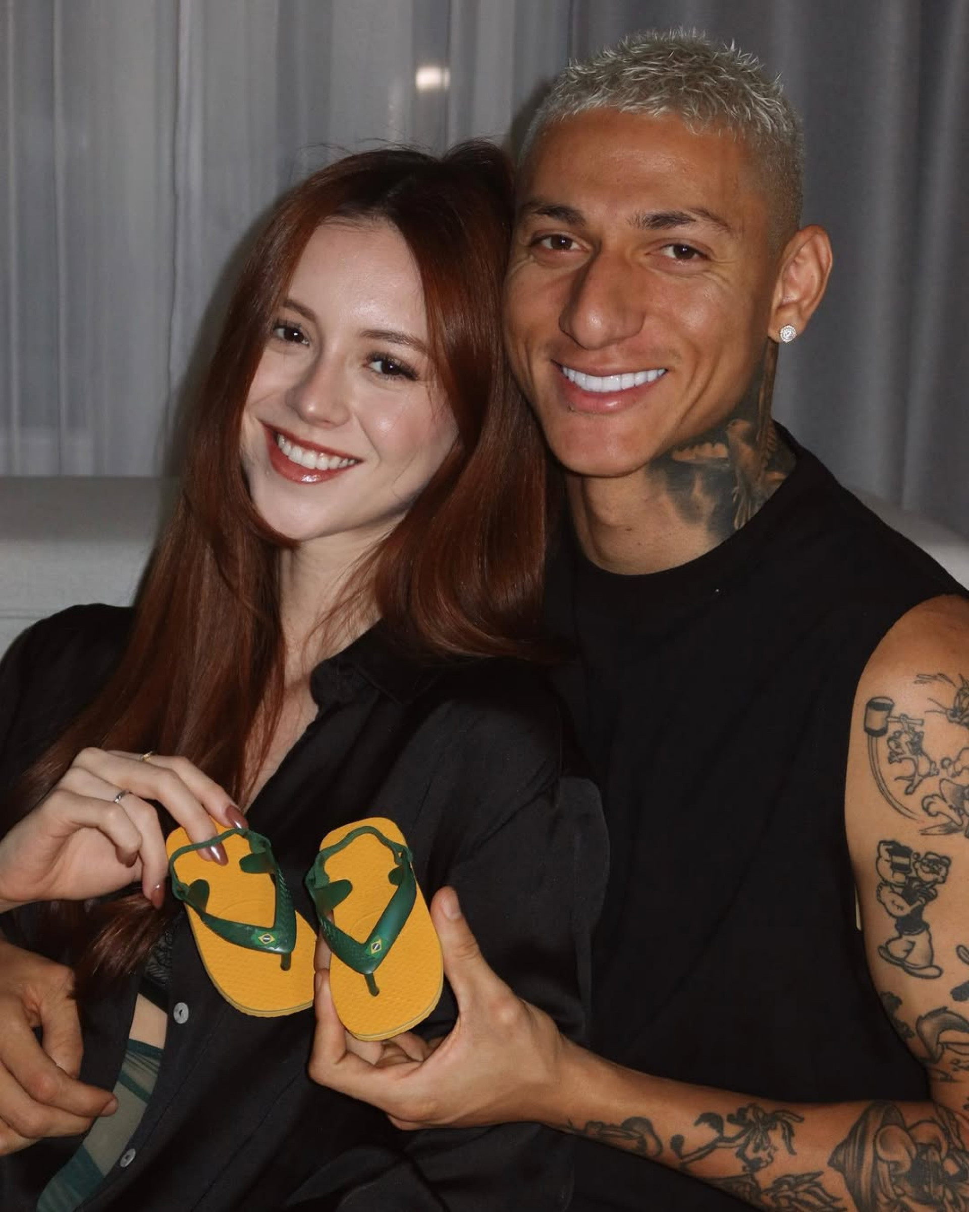 Richarlison anuncia que será pai pela primeira vez com a namorada, Amanda Araújo - Reprodução / Instagram 