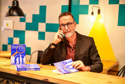 Professor da Baixada dá dicas para evitar vexame na festa de final de ano da empresa