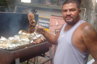 Homem é morto a tiros na frente da família em Nova Iguaçu