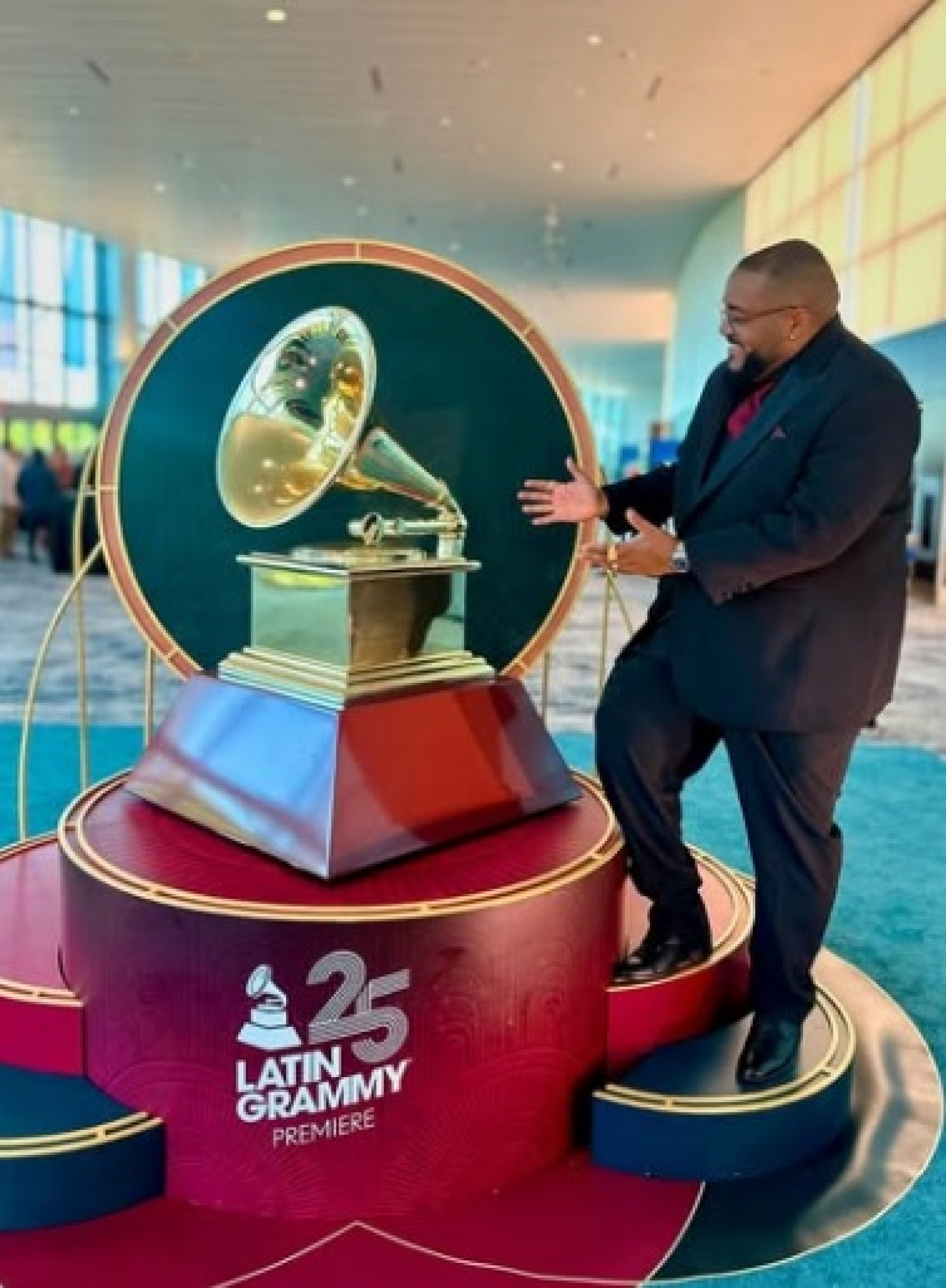 Tiee recebeu indicação ao Grammy Latino 2024