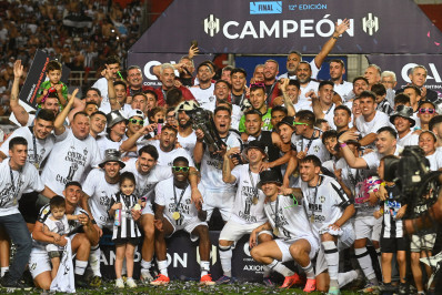 Clube centenário da Argentina disputará a Libertadores pela primeira vez