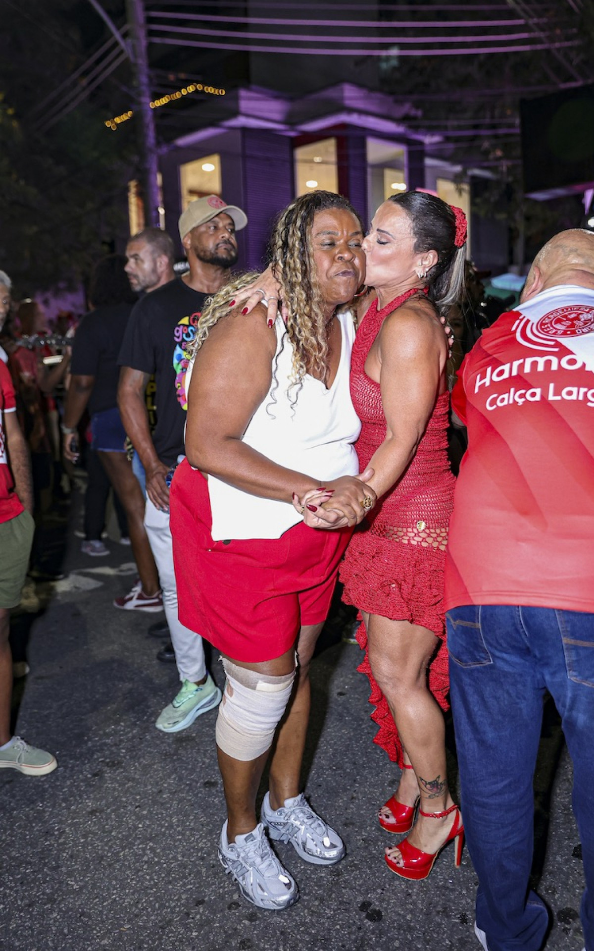 Cacau Protásio e Viviane Araújo