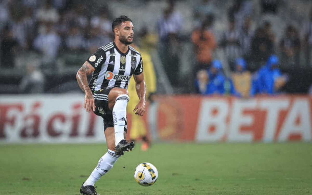 Internacional se interessa na contratação do zagueiro Nathan Silva