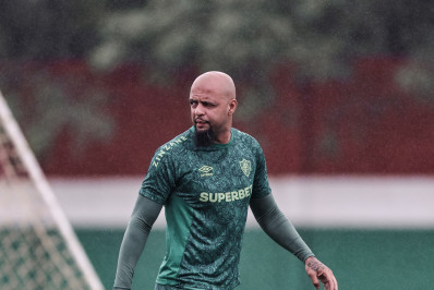 Felipe Melo exalta Jhon Arias e diz que aguarda transferência como 'torcedor do Galatasaray'