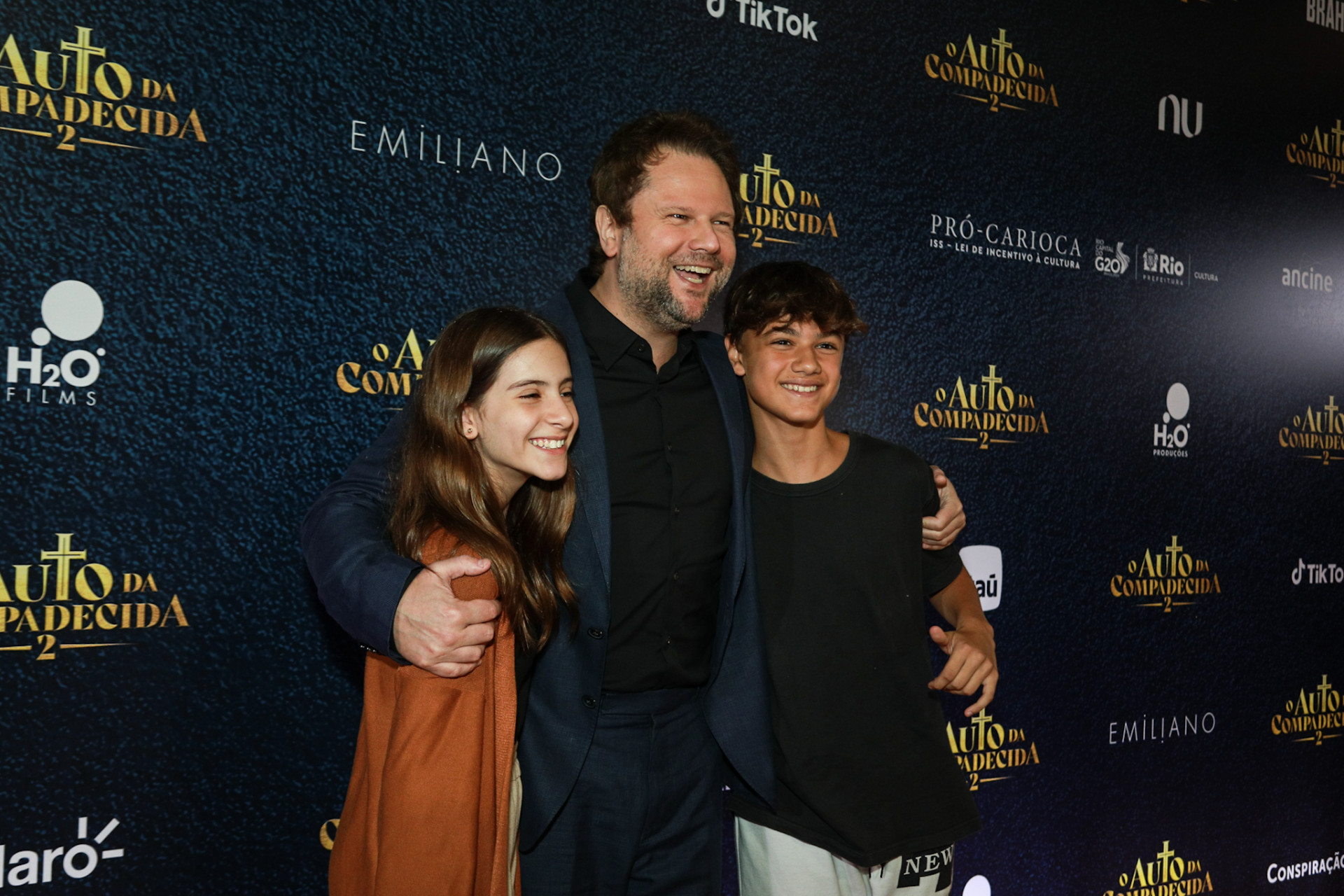 Selton Mello, Cora Mora e Guilherme Silveira - Victor Chapetta / Agnews