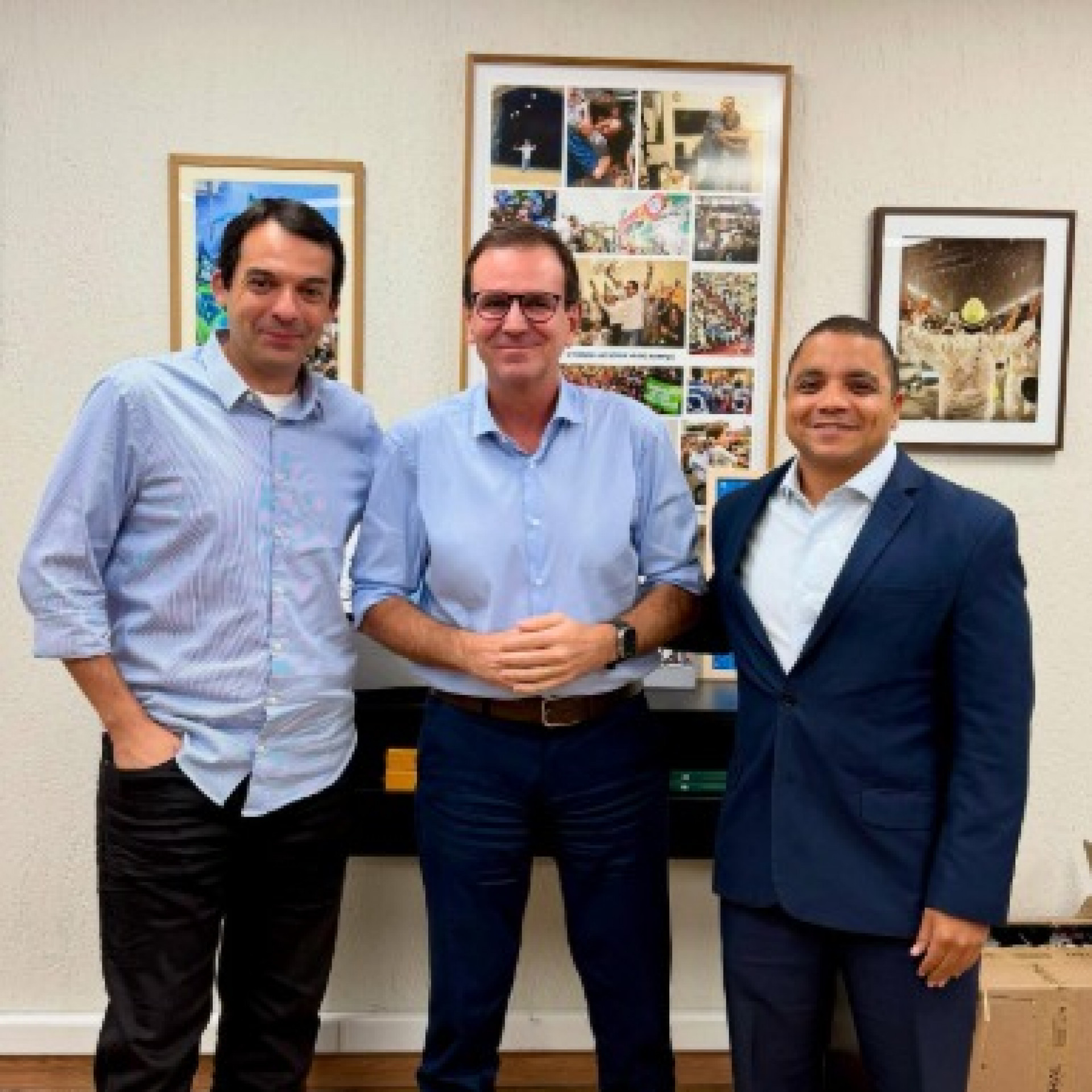 Na foto, Gustavo Guerrante e Rodrigo Corrêa ao lado de Eduardo Paes - Reprodução/Redes sociais