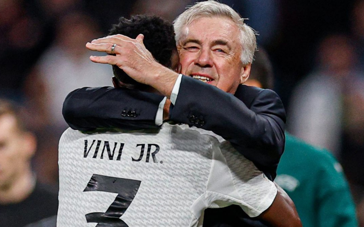 Vinicius Junior e Carlo Ancelotti