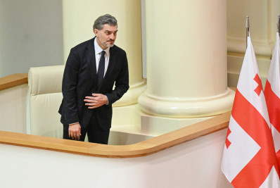 Ex-jogador do Manchester City é eleito presidente na Geórgia