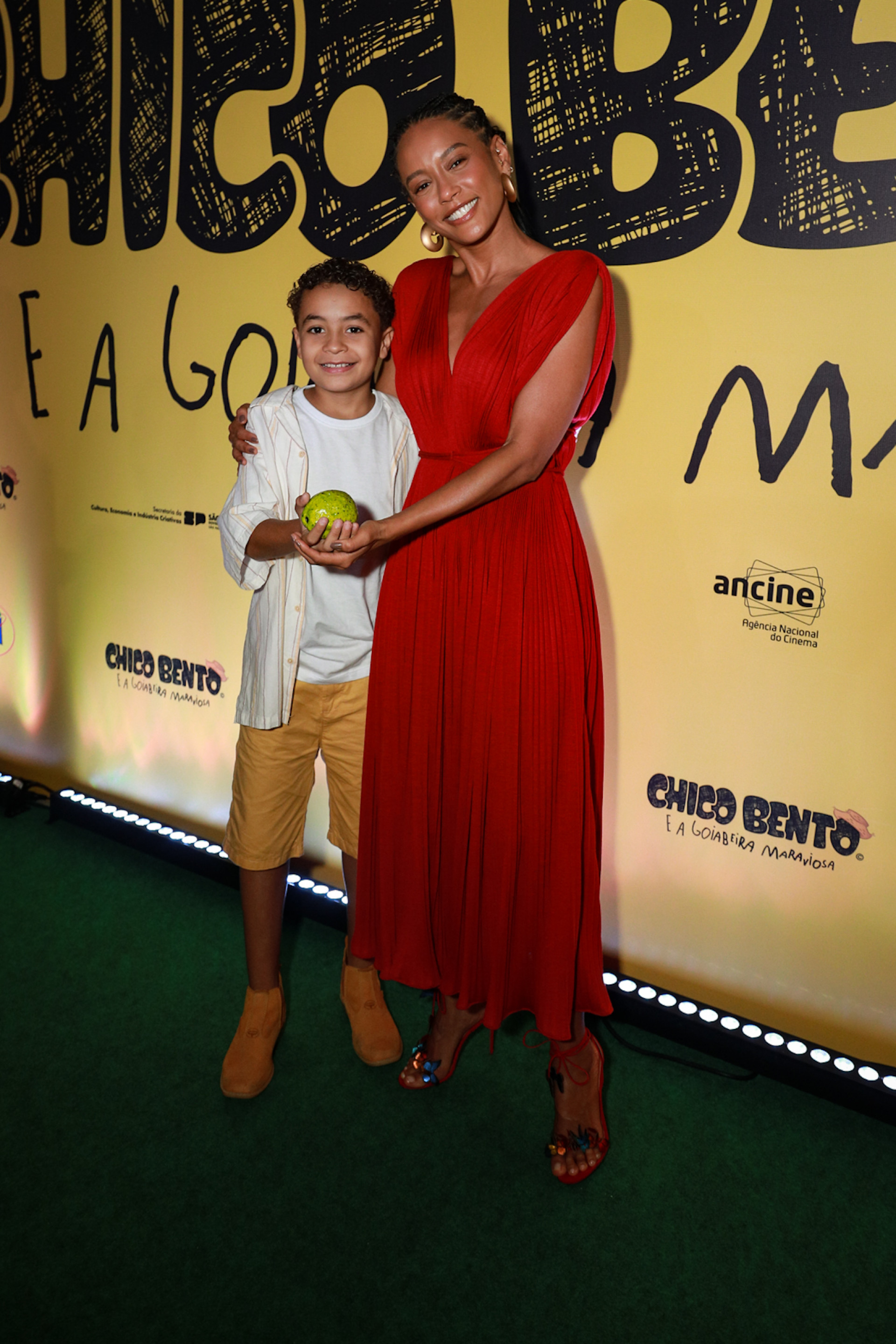 Taís Araújo e Isaac Amendoim  - Victor Chapetta / Agnews