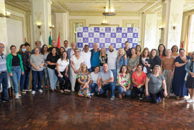 Governo do Estado entrega Carteira Nacional do Artesão em Teresópolis