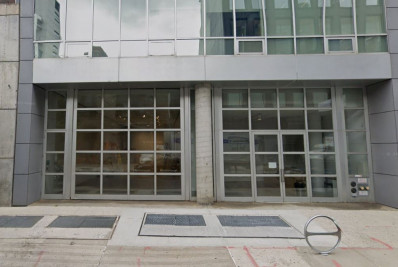 Família de galerista de arte acusa namorada de matá-lo de fome para roubar herança