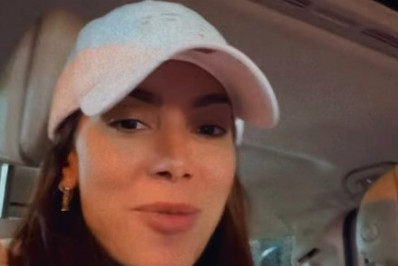 Anitta se irrita com crianças em voo: 'Quase fui a nova mulher do avião'