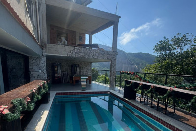 Polícia encontra casa de traficante foragido da Justiça do Ceará durante operação na Rocinha