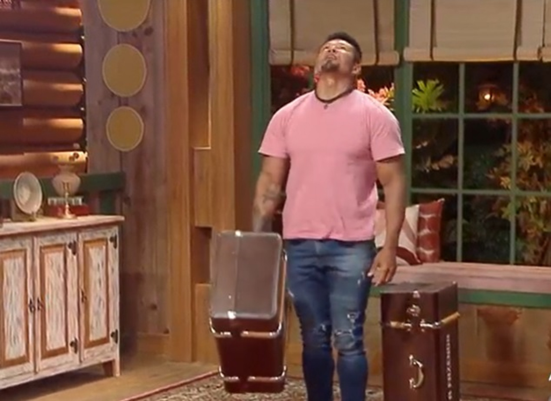 Gilsão é eliminado de 'A Fazenda' - Reprodução de vídeo