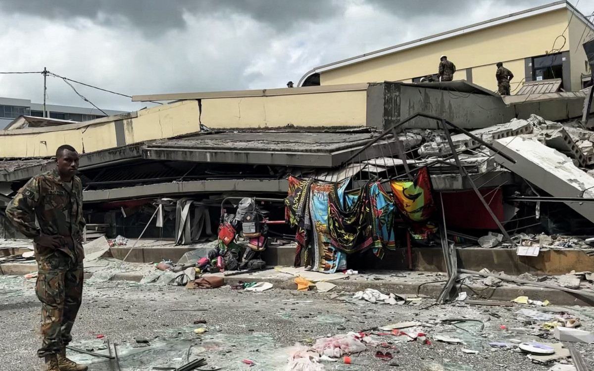 Pelo menos nove pessoas morreram em decorrência do fenômeno - AFP / Facebook / Michael Thompson