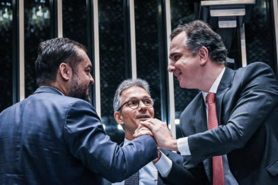 Governo do Rio celebra aprovação do programa de pleno pagamento de dívidas dos estados