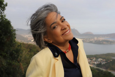 Fernanda Britto, influenciadora de etiqueta, morre aos 64 anos no Rio