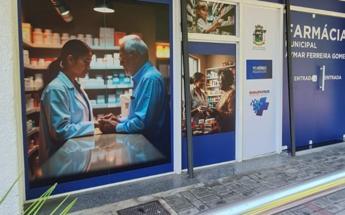 Farnácua funciona de segunda a sexta, das 8h às 16h, na Rua Deputado Bernardes Neto, 61, Centro.