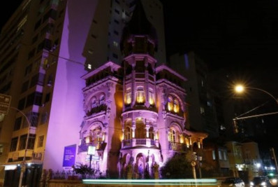 Castelinho do Flamengo inaugura exposição neste sábado