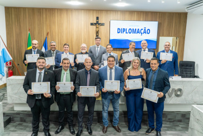 Prefeito, vice e vereadores eleitos são diplomados em Nilópolis