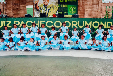 Instituto Imperatriz Leopoldinense é lançado com apresentação de alunos de projeto social