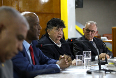 Neto é diplomado para sexto mandato como prefeito de Volta Redonda