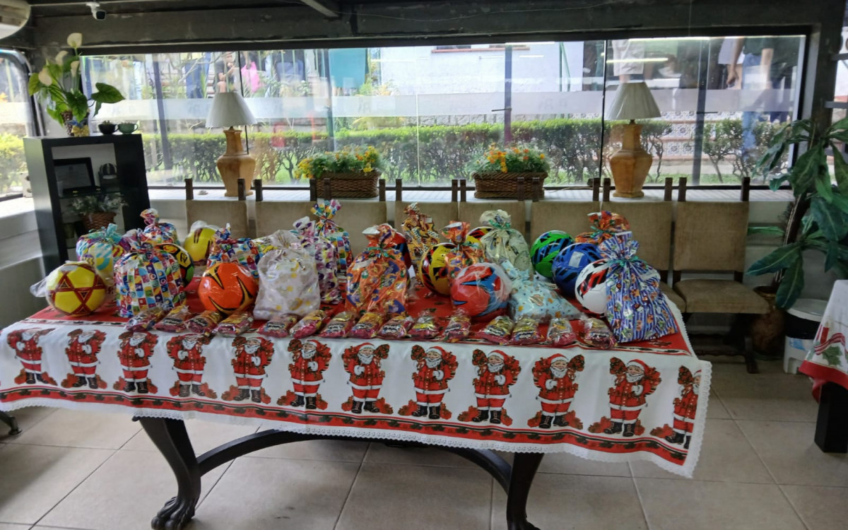 Entregas de cestas de Natal da APPO