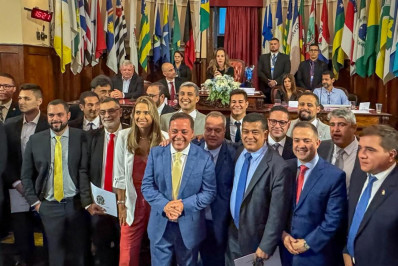 Diplomado, Prefeito eleito Rodrigo Neves anuncia Secretários