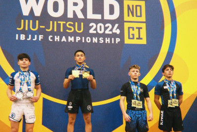 Aos 16 anos, promessa fecha o ano com ouro duplo no Mundial de Jiu-Jitsu No-Gi