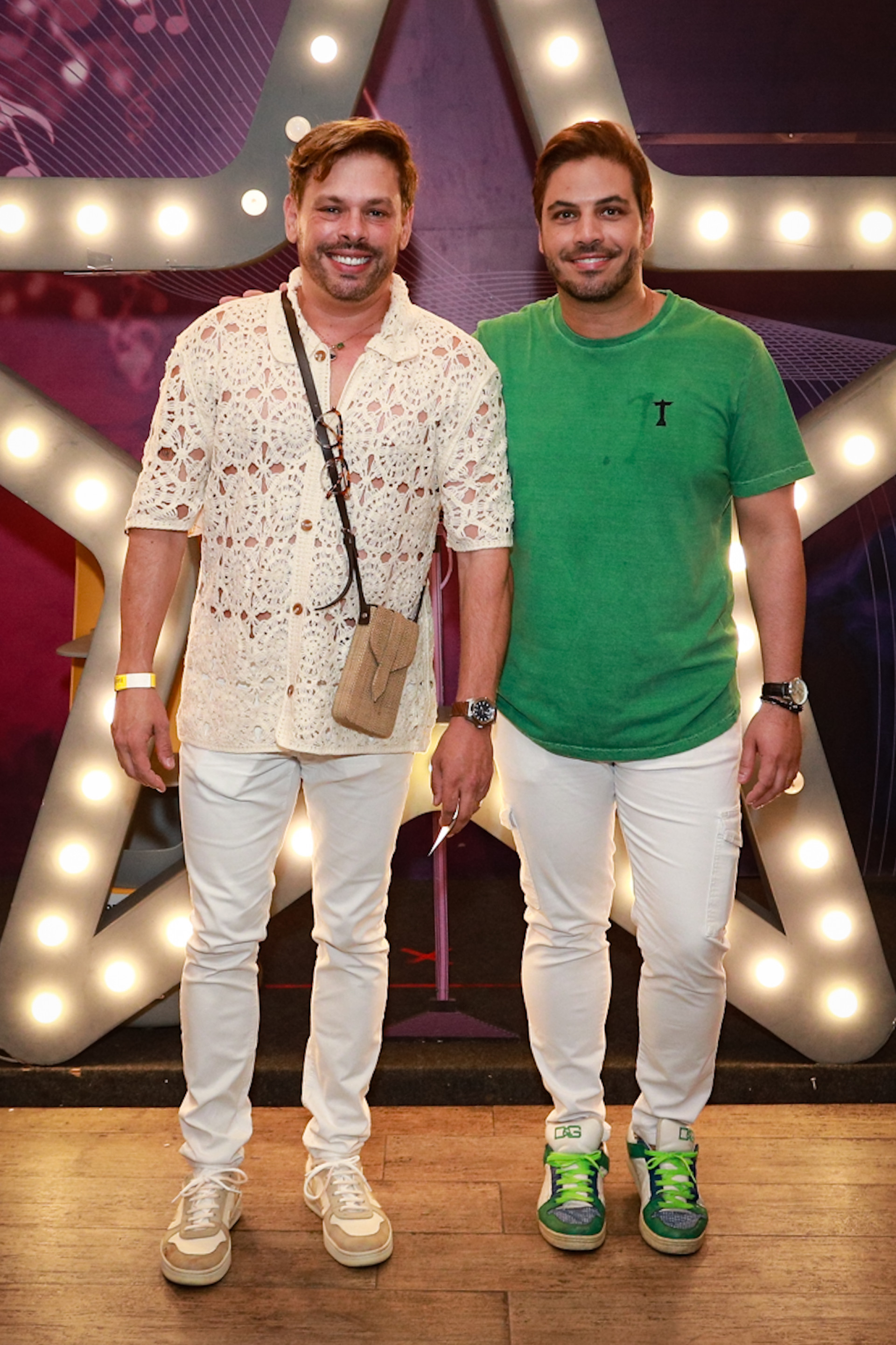 Bruno Chateaubriand e o marido, Diogo Bocca  - Victor Chapetta - Agnews