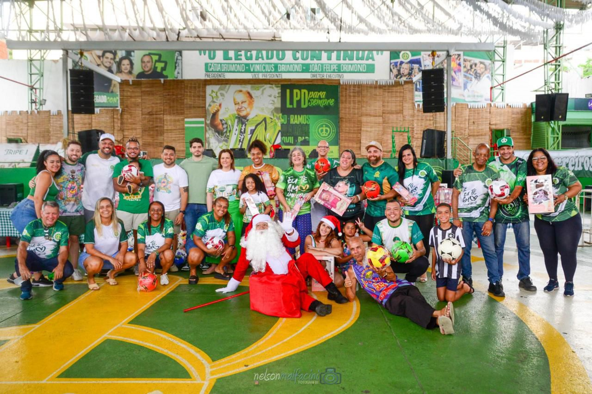 Ação social ocorreu na quadra da Imperatriz - Nelson Malfacini / Divulgação Imperatriz