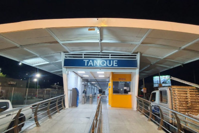 Moradores vivem mais uma noite de terror durante tiroteio no Tanque