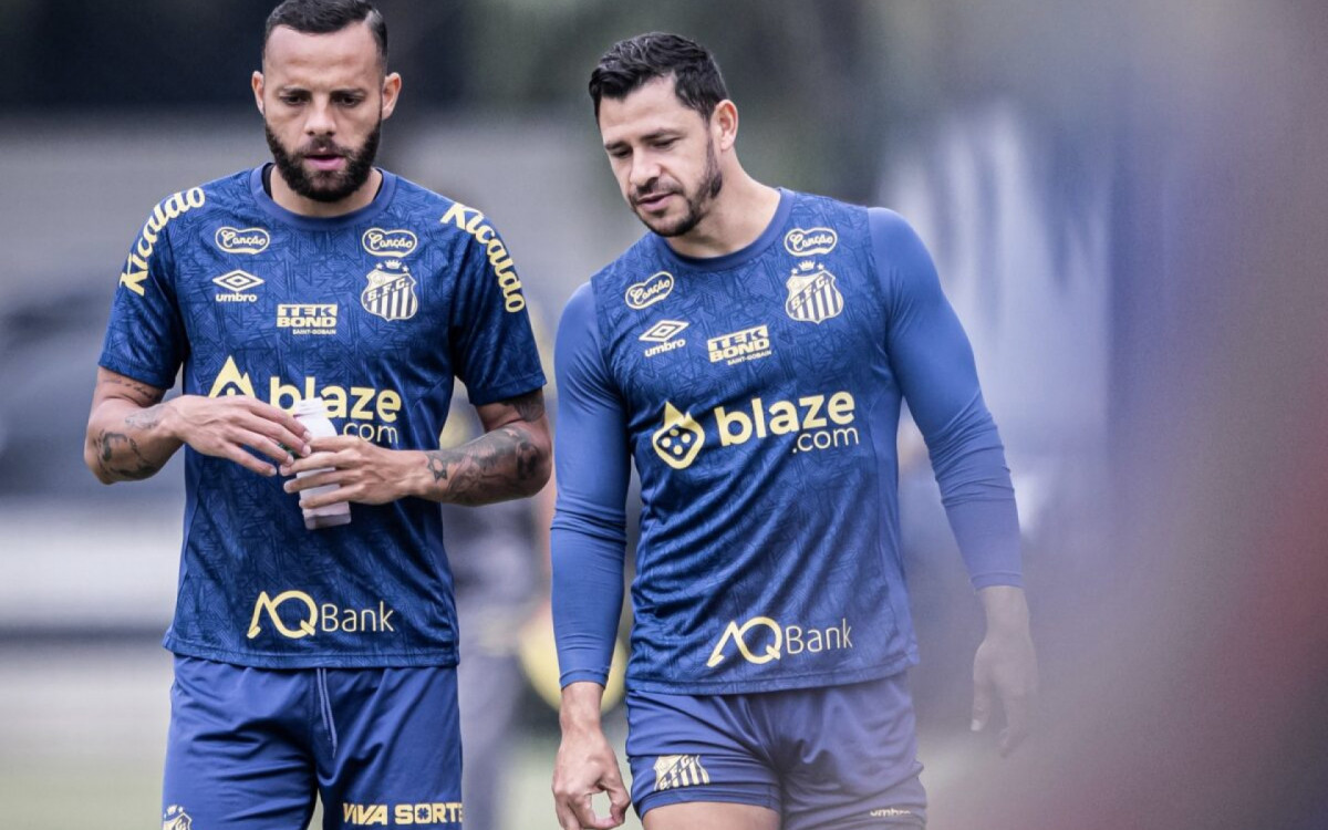 Guilherme e Giuliano podem pintar no Vasco em 2025
