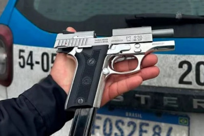 Homem é preso por porte ilegal de arma de fogo em Mesquita