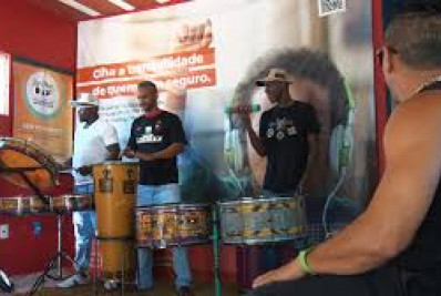 Tambores Urbanos agita réveillon em Bom Jardim